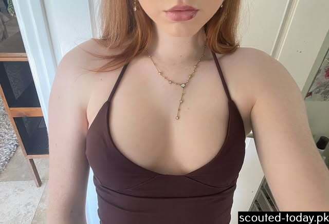 Lucy V - image 9