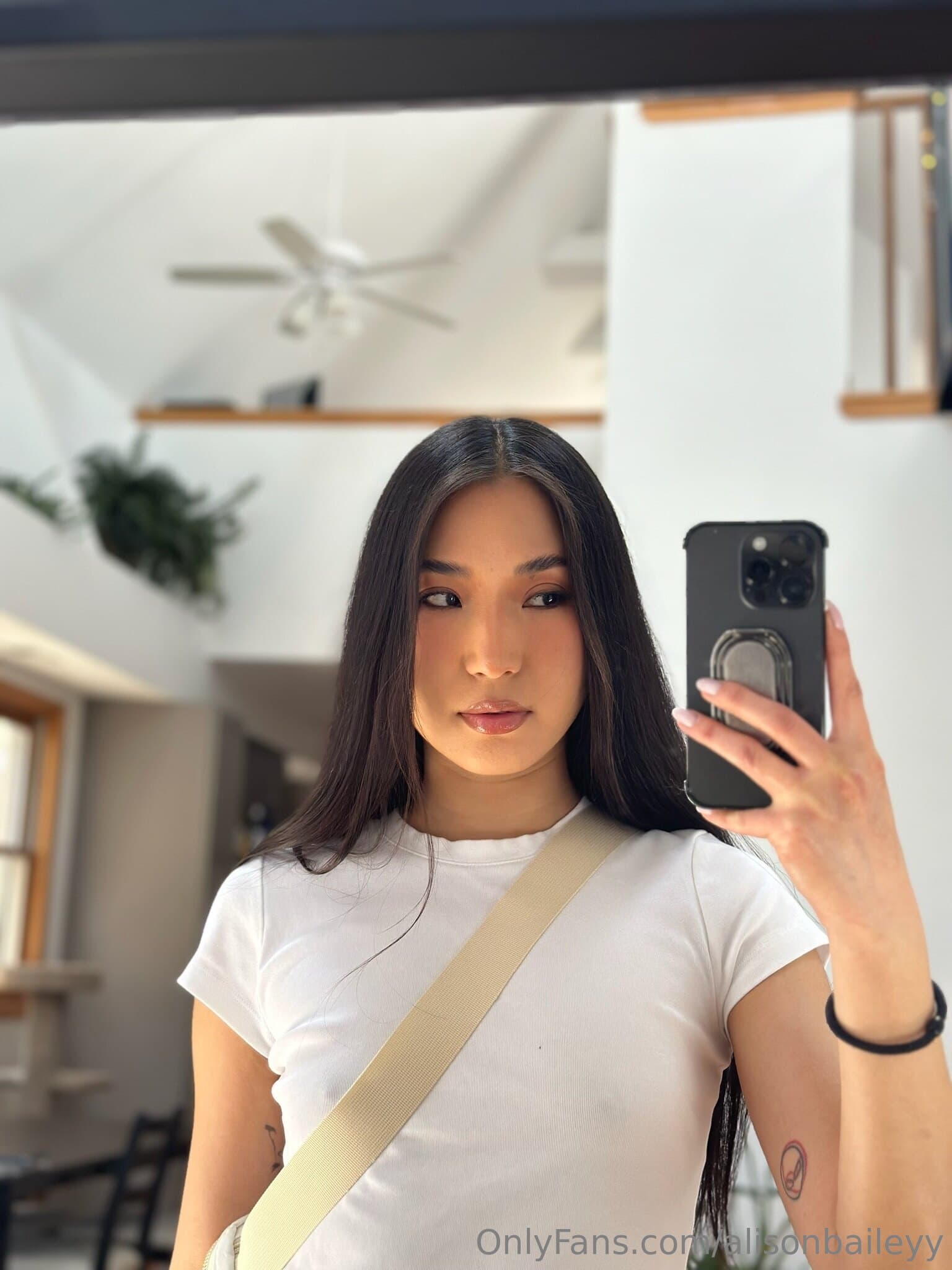 alisonbaileyy - image 111