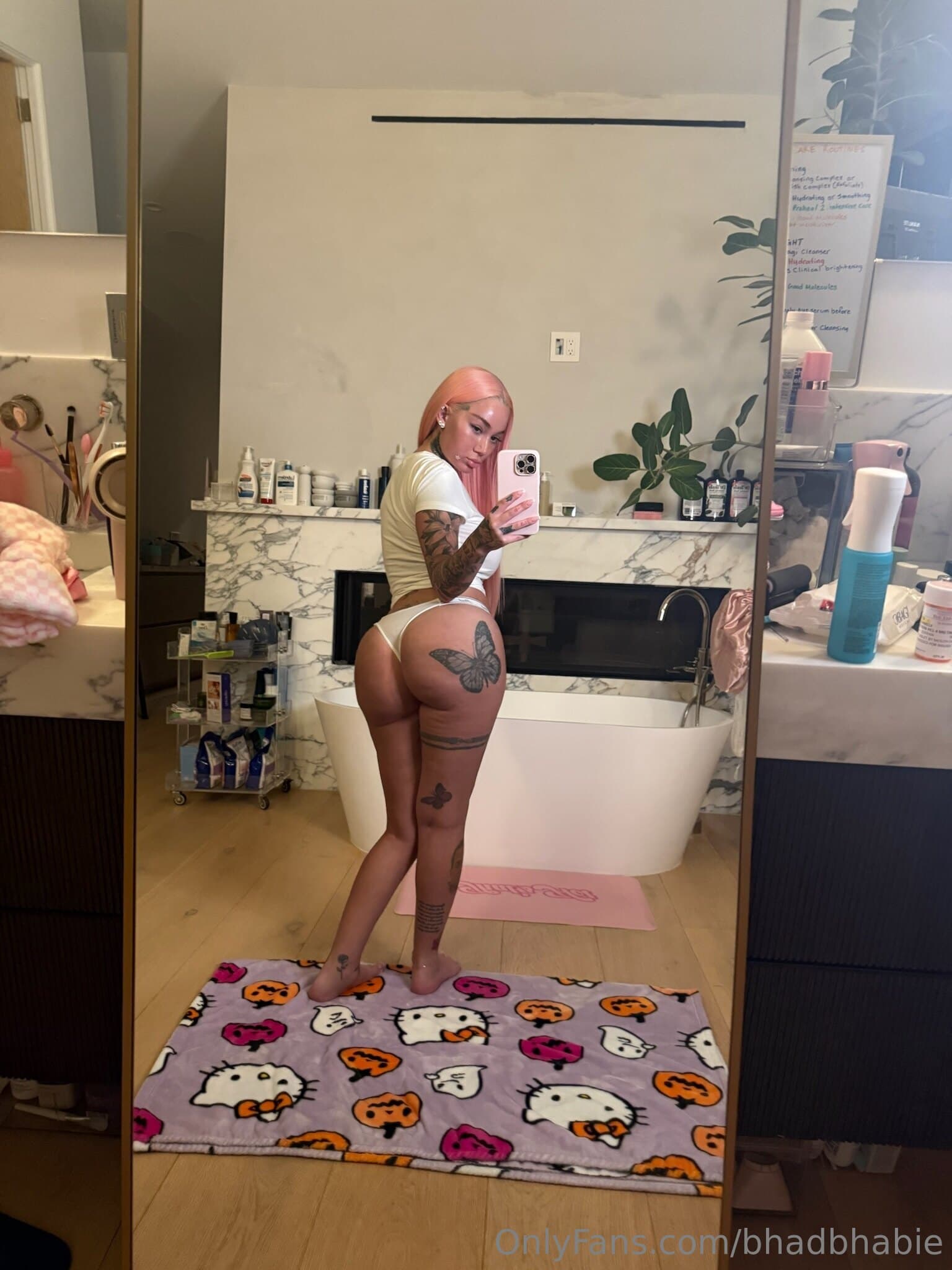 Danielle Bregoli / Bhad Bhabie / BhadBhabie NEW $236 04/2026 - image 3
